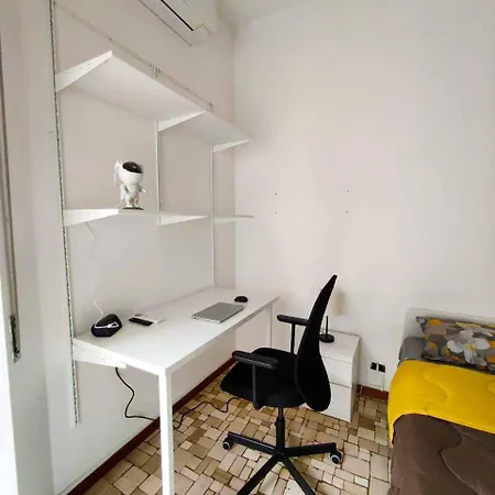 Apartment Darsena House Milan
